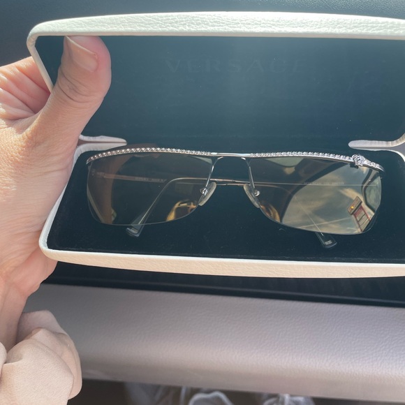 Versace womens Sunglasses No- Gray with Silver Accents - Picture 6 of 8